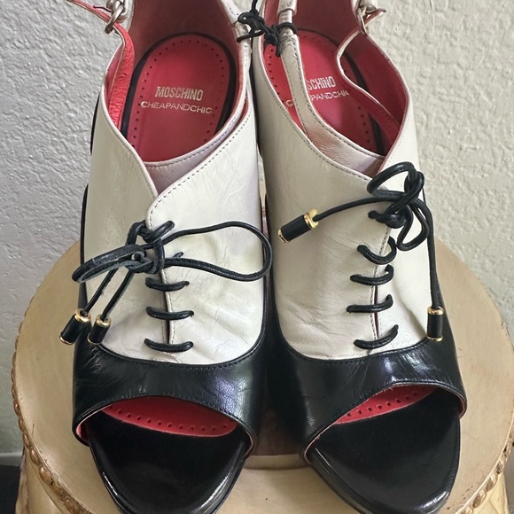 Moschino lace up peep toe heels - Picture 4 of 12